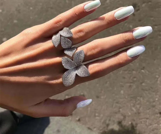Diamond Five Petal Flower Fashion Ring