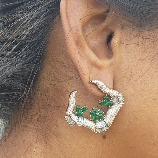 Green Gemstone Clover Design with Diamond