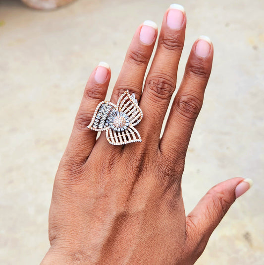 Aaira Three-Leaf Floral Ring