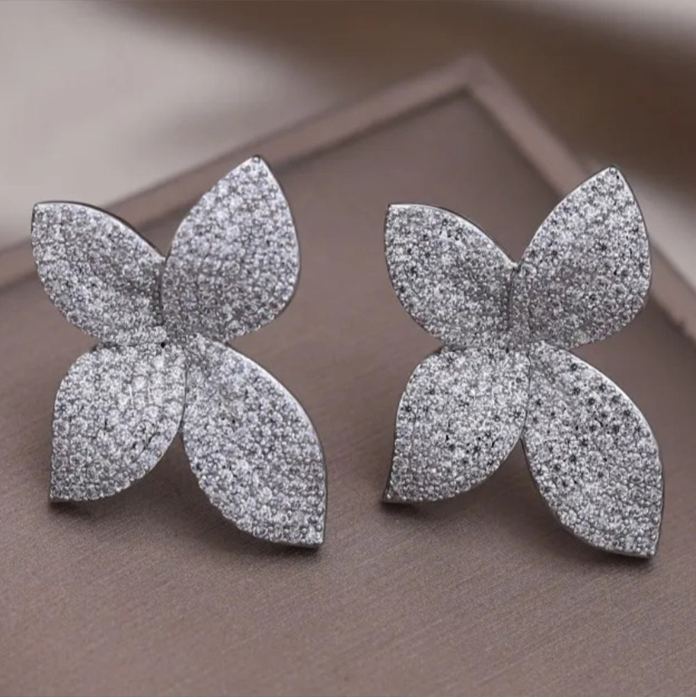 Sparkling Full Crystal Four-Leaf Flower Stud Earrings