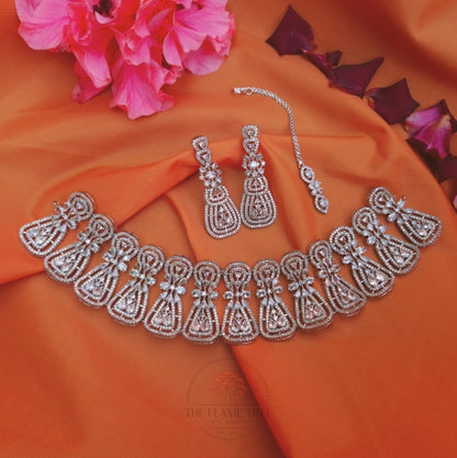 Mahnoor Choker Set