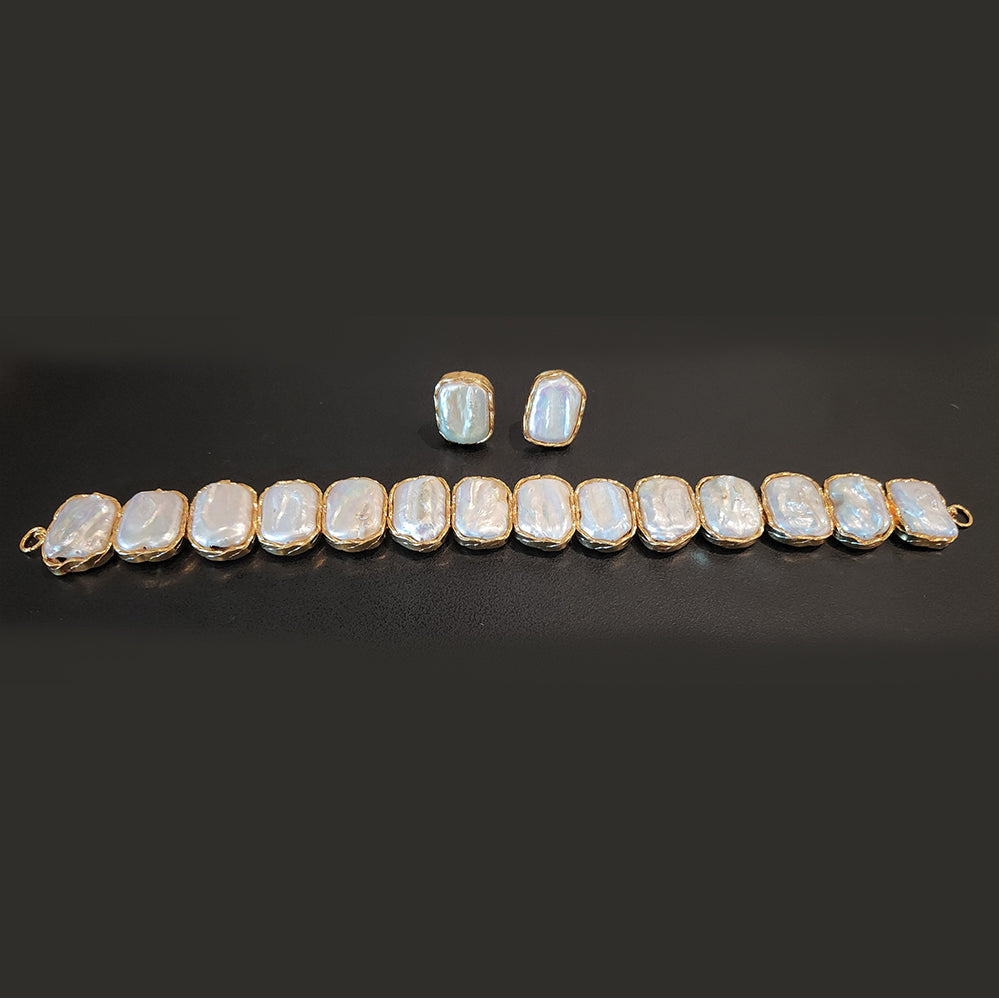 Biwa Pearl Bracelet & Earring Set