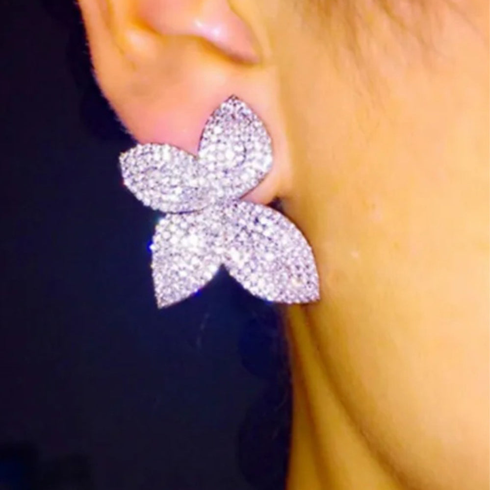 Sparkling Full Crystal Four-Leaf Flower Stud Earrings