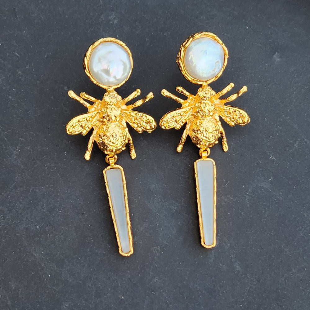 Julie Vos Bee Pearl Drop Earring