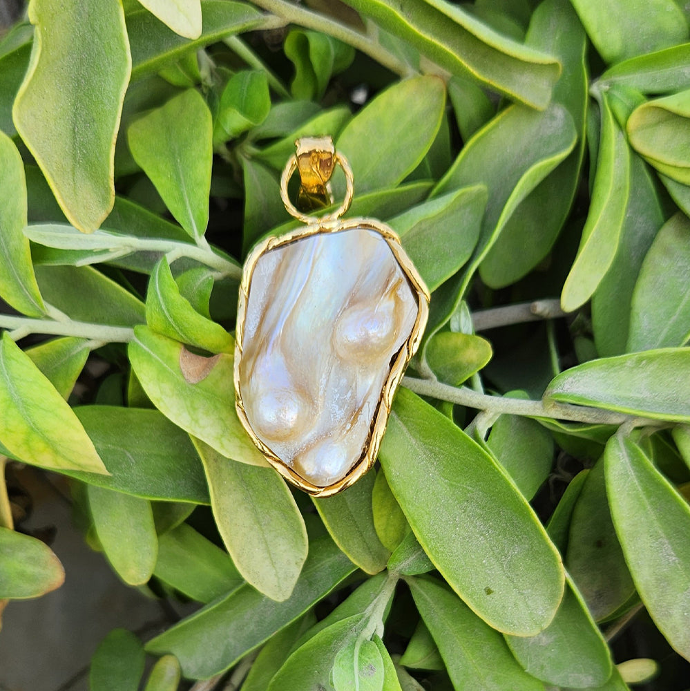 Gold Organic Pearl Inset Rectangle Necklace