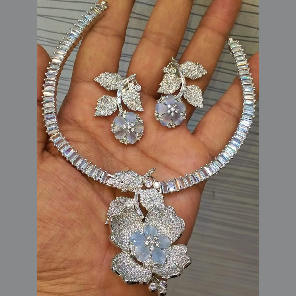 Aaira Blue Flower Necklace Set
