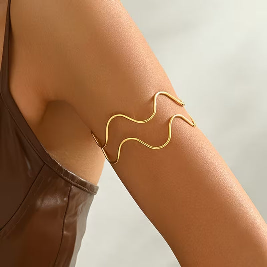 Gold Wave Arm Cuff