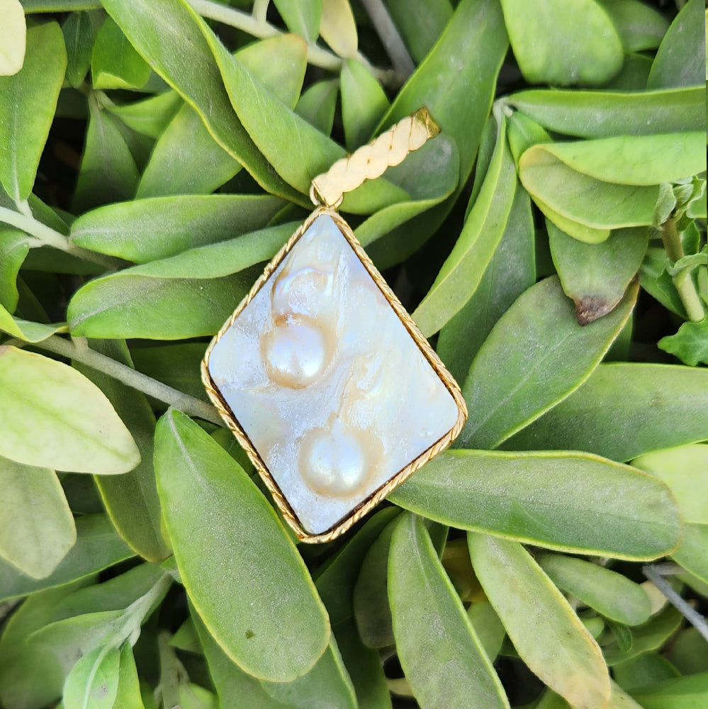 Gold Organic Pearl Inset Rectangle Necklace
