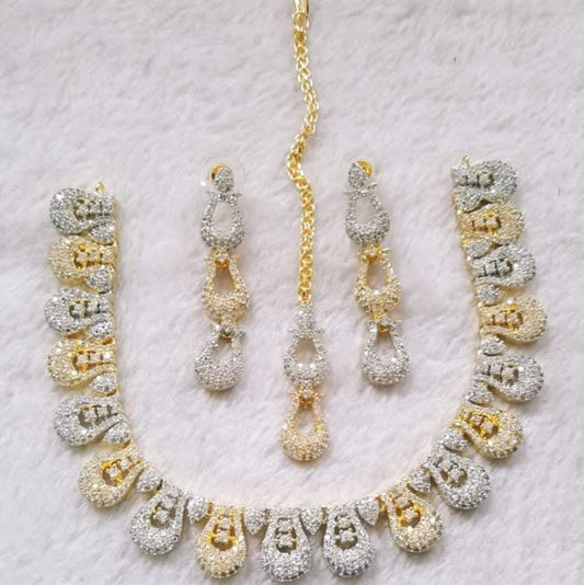 Aaira Teardrop Crystal Necklace Set