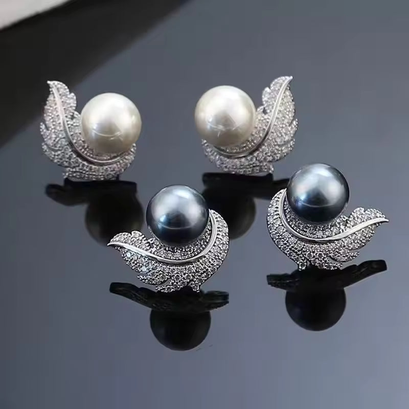 Pearl Leaf Stud Earrings