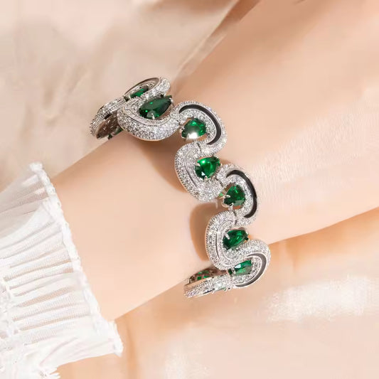Pear Cut Emerald Wave Link Bracelet