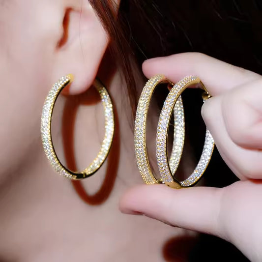 Gold Pavé Diamond Hoop Earring