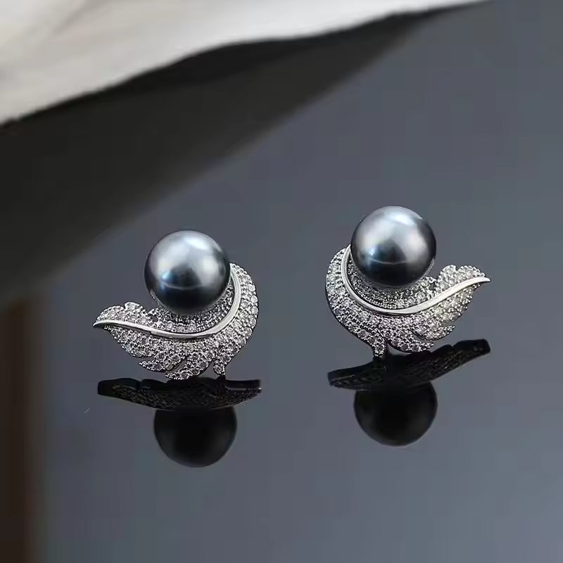 Pearl Leaf Stud Earrings