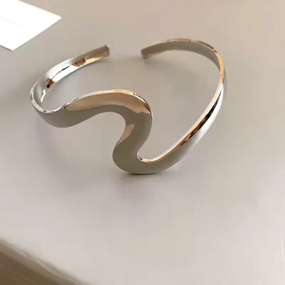 Wavy Snake Armlet Arm Cuff