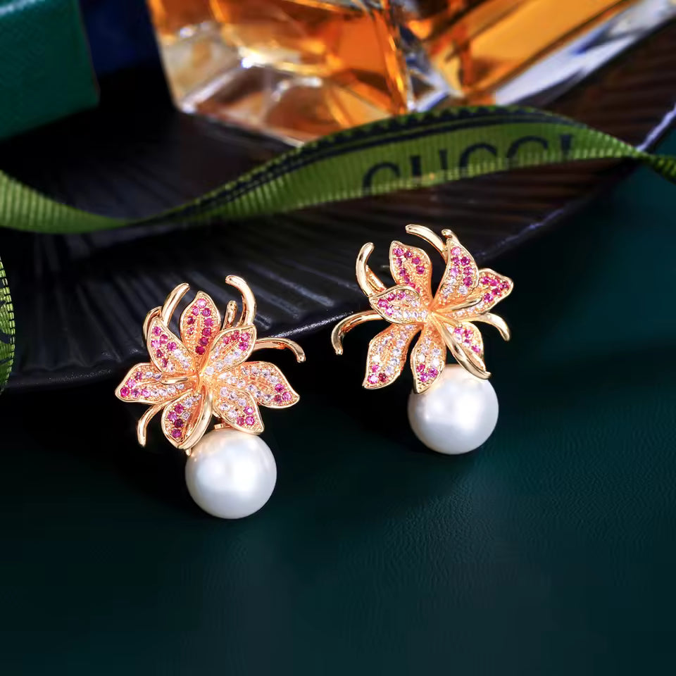 Gucci Flower Pearl Earrings