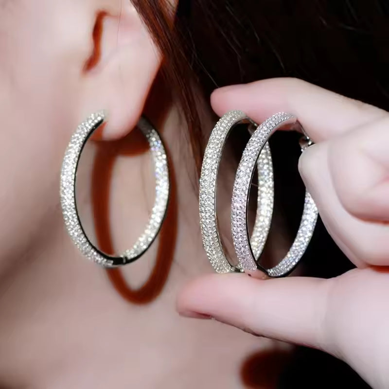Gold Pavé Diamond Hoop Earring