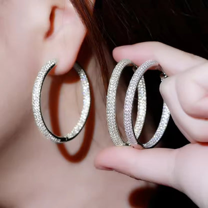 Gold Pavé Diamond Hoop Earring