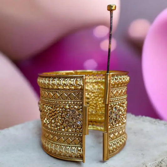 Antique Gold Floral Cuff Bangle