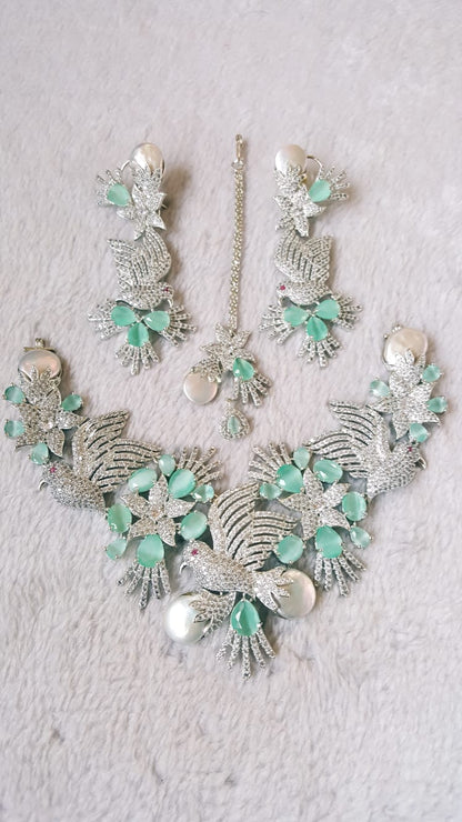 Silver Plated With Zircon Bird Motif Jewelry Set