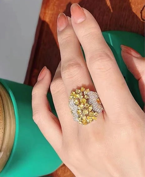 Cocktail Citrine Sparklers Ring