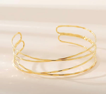 Hammered Gold Upper Arm Cuff