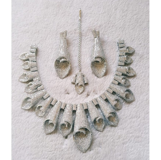 Silver Leaf Necklace Set with Earrings & Maang Tikka